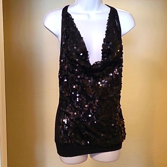 🧡2/$15 Bundle**Boutique Black draping front Sequin Party Top size medium - Picture 1 of 4
